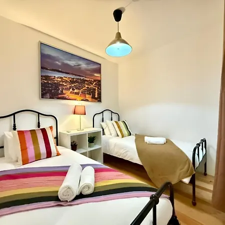 Em Apartment Lisbon