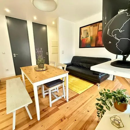 Em Apartman *